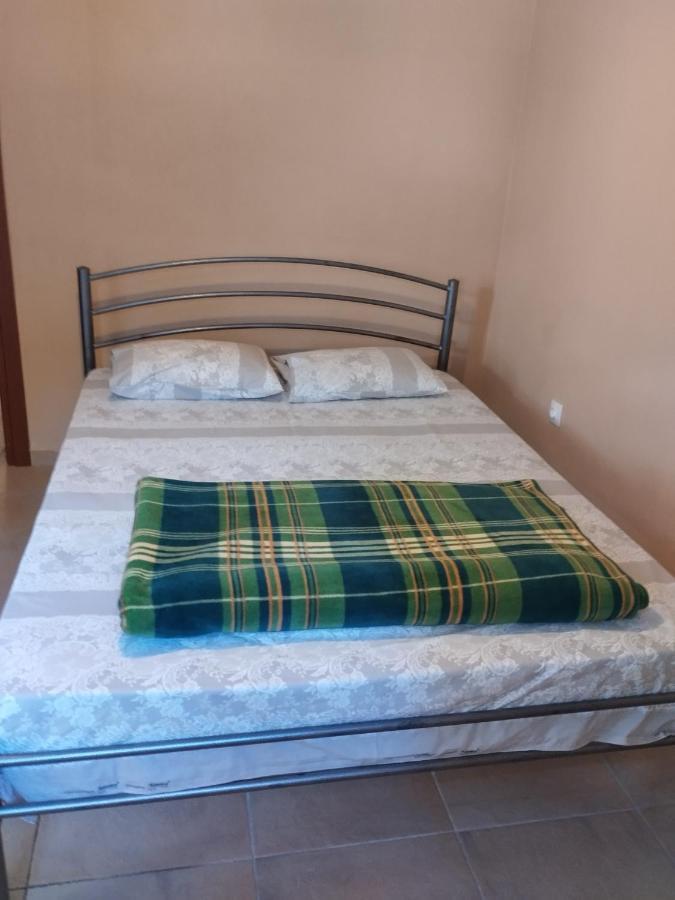 Cozy Apartment In Thessaloníki Luaran gambar